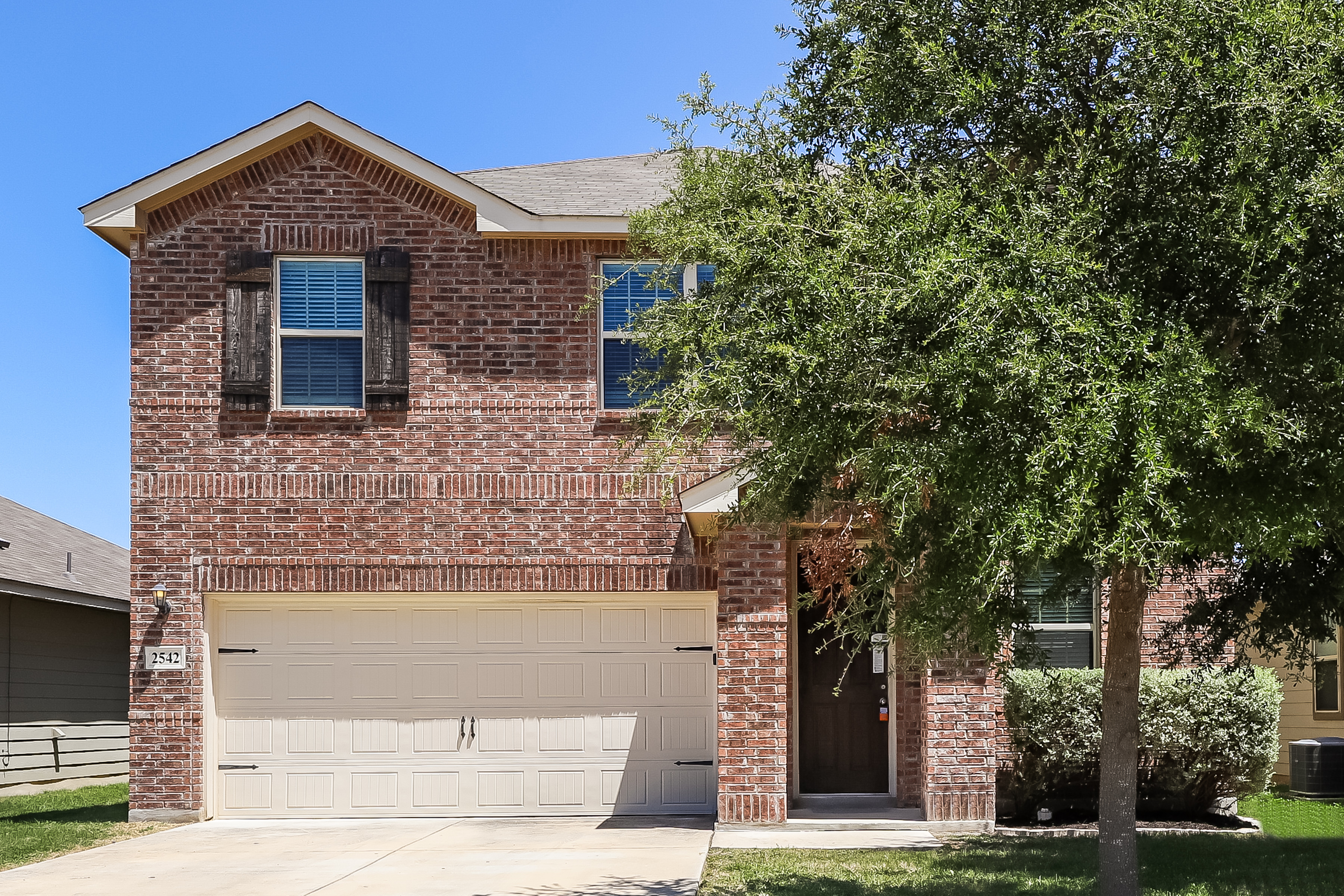 2542 Skybound San Antonio, TX 78245